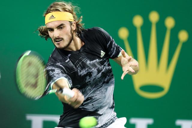 中国站F1大赛车｜ 冲刺排位赛力压群雄 汉密尔顿杆位起跑.