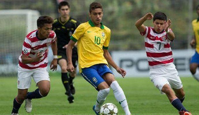 中国站F1大赛车｜ 冲刺排位赛力压群雄 汉密尔顿杆位起跑.